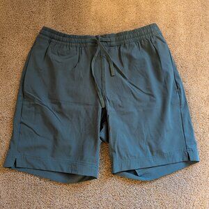 Cuts Crossover Short